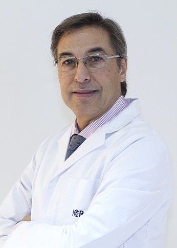 Médico Reumatólogo Desi Rubio